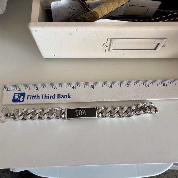 Vintage Speidel ID Bracelet Black Silver‎ Tone Thick Chain Engraved TOM 8.5" - Picture 5 of 8